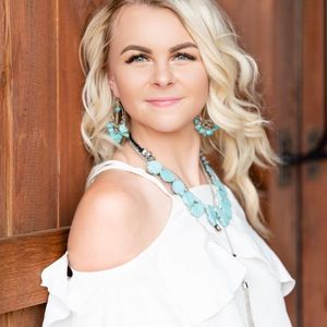 Meet your Posher, Swayzee